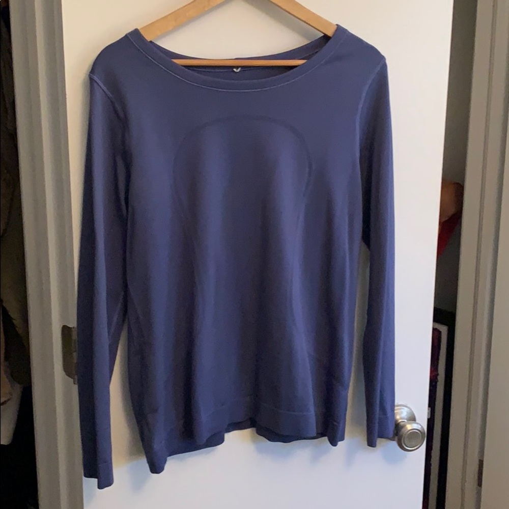 Lululemon performance long sleeve